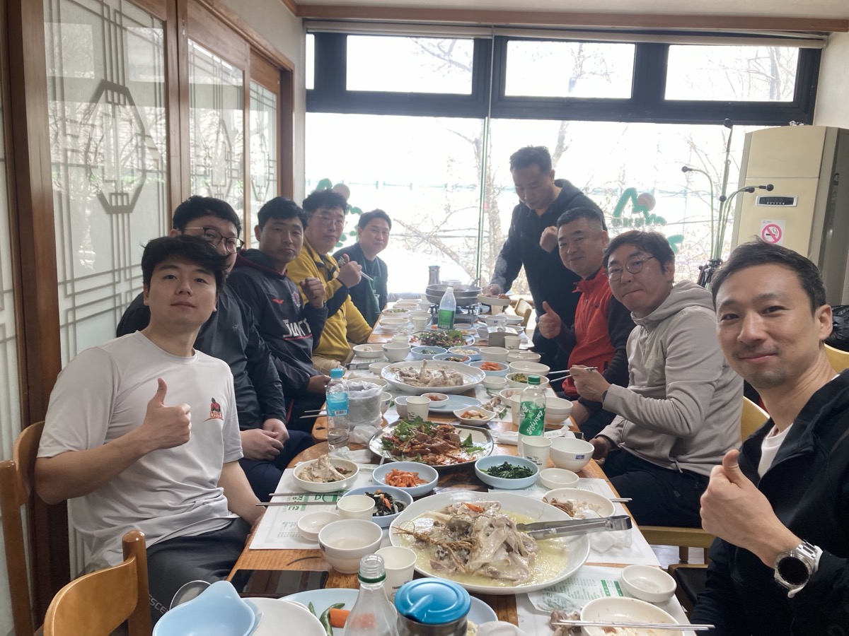 산행 후 백숙